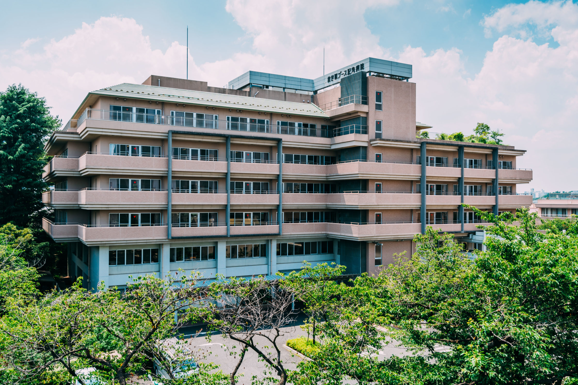 収容病棟('13香港/仏/日)王兵 17-1024x538.png